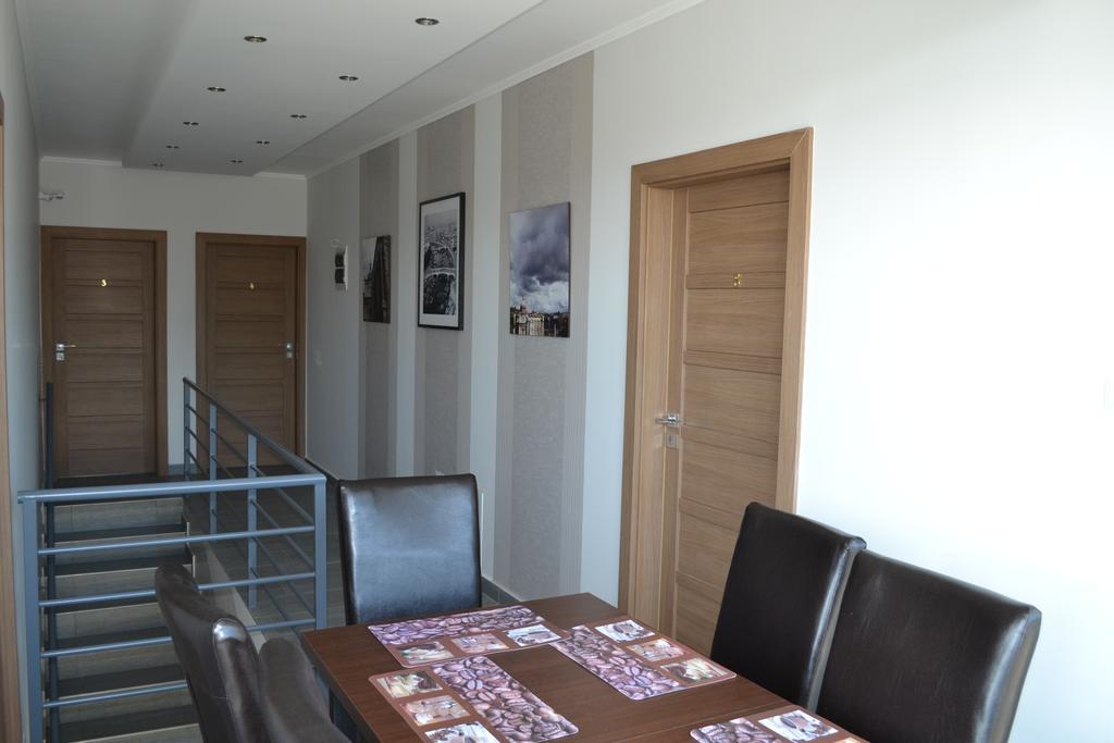 Vaci Vendeghaz Hotell Nyíregyháza Exteriör bild
