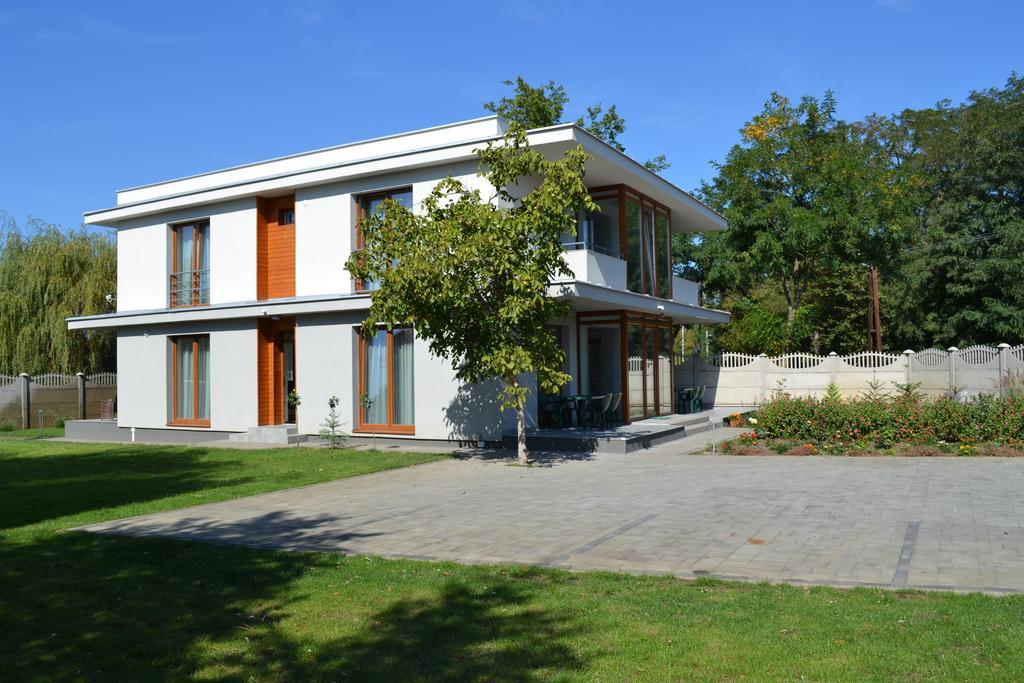 Vaci Vendeghaz Hotell Nyíregyháza Exteriör bild