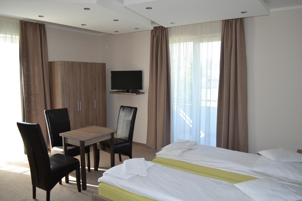 Vaci Vendeghaz Hotell Nyíregyháza Exteriör bild