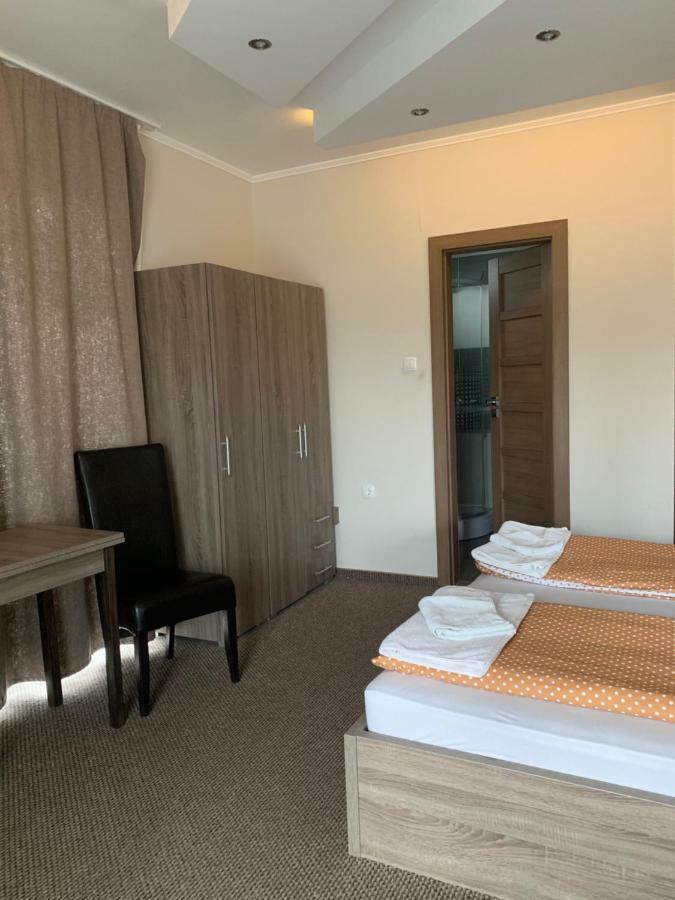 Vaci Vendeghaz Hotell Nyíregyháza Exteriör bild