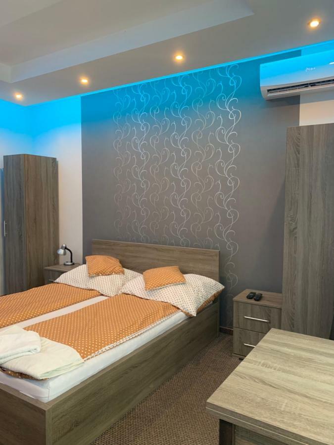 Vaci Vendeghaz Hotell Nyíregyháza Exteriör bild