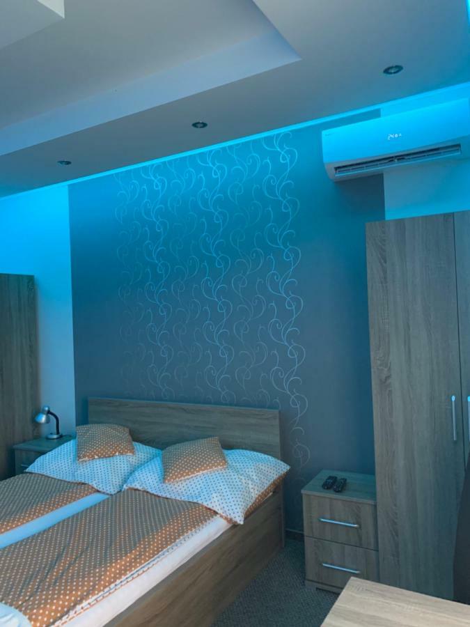 Vaci Vendeghaz Hotell Nyíregyháza Exteriör bild