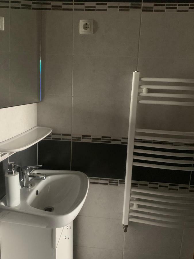 Vaci Vendeghaz Hotell Nyíregyháza Exteriör bild