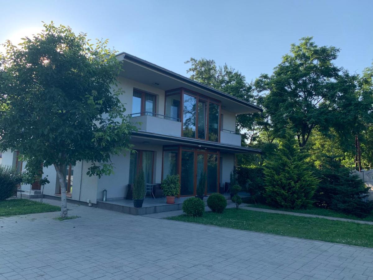 Vaci Vendeghaz Hotell Nyíregyháza Exteriör bild